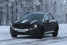 Erlkönig erwischt: Aktuelle Fotos vom Mercedes GLA: Erstmals ist das Rücklichtdesign des Kompakt-SUV von Mercedes gut zu erkennen.