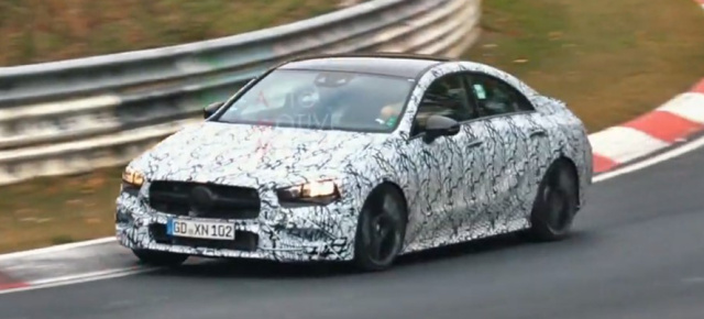 Mercedes-AMG Erlkönig auf dem Nürburgring erwischt: Spy Shot Video: CLA 35 fetzt durch die Grüne Hölle