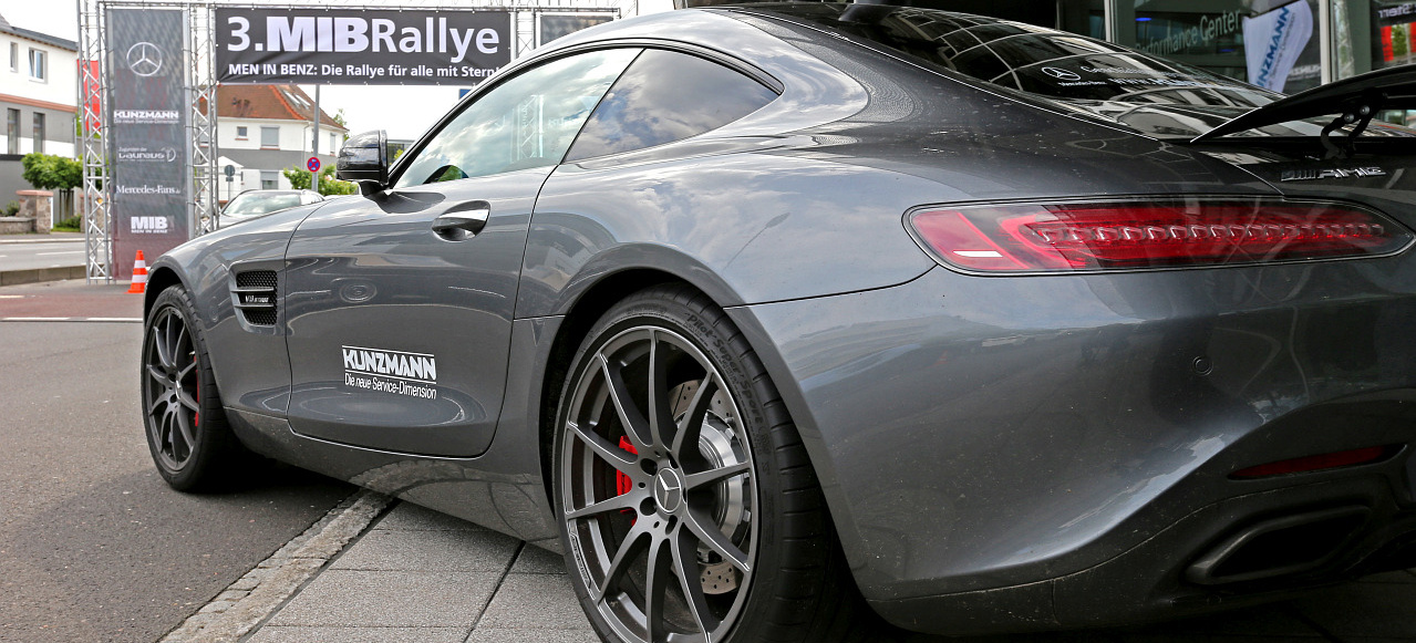 Auszeichnung Fur Das Aschaffenburger Autohaus Kunzmann Online Shop Kunzmann De Ist Top Shop 2019 News Mercedes Fans Das Magazin Fur Mercedes Benz Enthusiasten