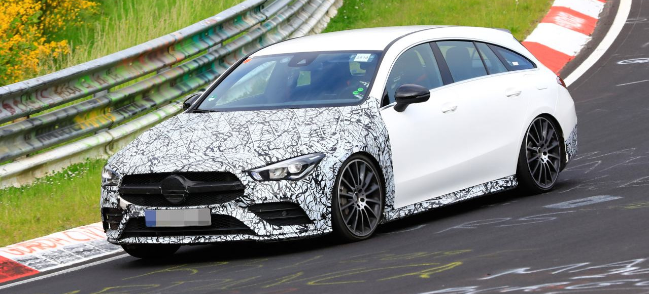 Mercedes Amg Erlkonige Erwischt Abfahrt In Geringer Tarnung Auf Dem Nurburgring Cla 35 Und Cla 45 Shooting Brake Ii X118 News Mercedes Fans Das Magazin Fur Mercedes Benz Enthusiasten