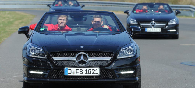 Mercedes SLK: Der neue Stern der DFB Elf: Deutsche Fußballnationalspieler testen neuen Mercedes-Benz SLK Roadster