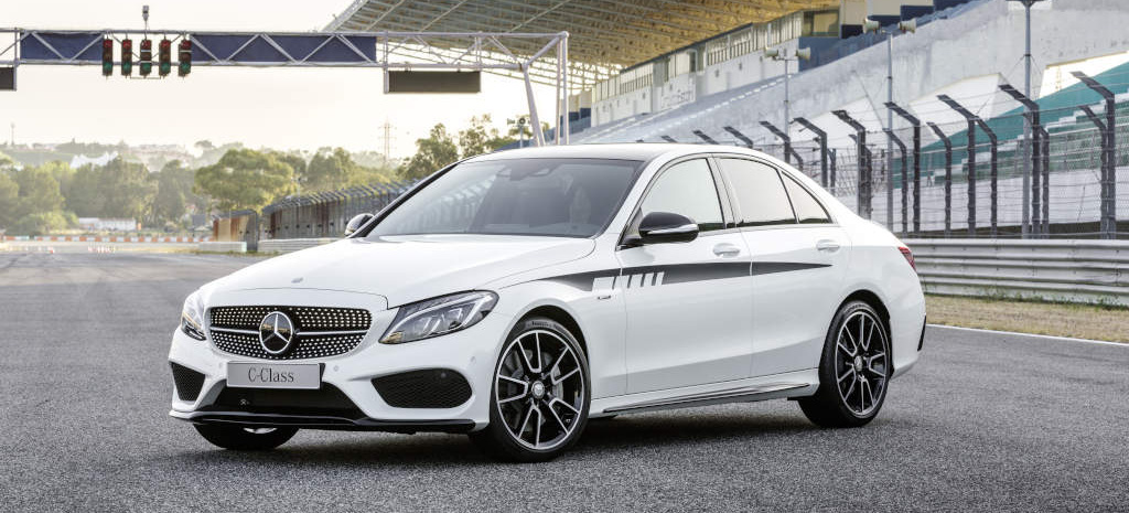 Mehr Sport: Exklusives AMG Zubehör für Mercedes C-Klasse: Die dynamischen  Extras sind ab sofort bei den Mercedes-Benz Händlern verfügbar -  Performance - Mercedes-Fans - Das Magazin für Mercedes-Benz-Enthusiasten