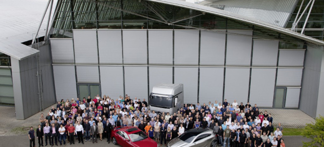 Best of Best: Das Mercedes-Benz Designteam ist das Team of the year: Dreifachsieg beim Automotive Brand Contest 2011