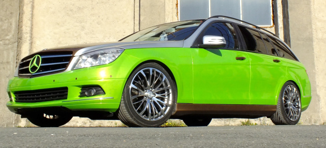 Attraktive Äußerlichkeiten: Mercedes 220 CDI (S204): 2010er T-Modell fasziniert mit Farbe