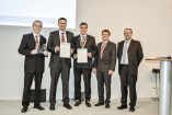Mercedes Innovationen: Doppelsieg auf der MATERIALICA 2014: Auszeichnung für Hightech-Kolben- und höchstfeste Kunststofftechnik 