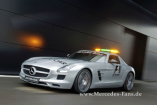 Formel 1: Mercedes fährt in jedem Fall voran!: Mit dem Mercedes-Benz SLS AMG stellt die Daimler AG das leistungsstärkste Official F1 Safety Car aller Zeiten 