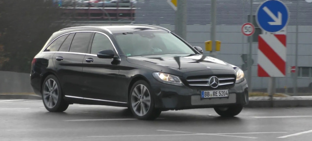 Mercedes-Benz Erlkönig erwischt: Spy Shot Video: Aktuelle Filmaufnahmen von Mercedes C-Klasse T-Modell Mopf