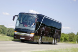 Daimler Buses: schwer und erfolgreich in Fahrt: Im Jahr 2011 zweitbestes Absatzergebnis
