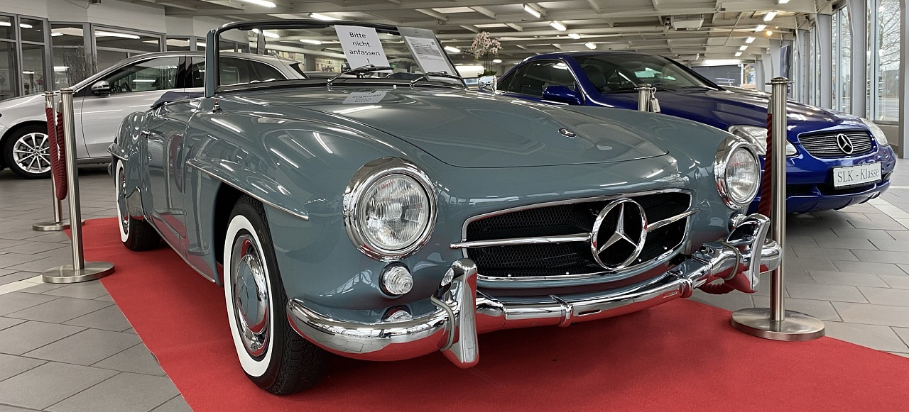 Sterne Unterm Hammer 190 Sl W 121 Bei Mercedes Benz Frank Wagner In Heiligenhaus Legende Im Neuwagenzustand Mercedes Benz 190 Sl Inkl Video Classic Mercedes Fans Das Magazin Fur Mercedes Benz Enthusiasten