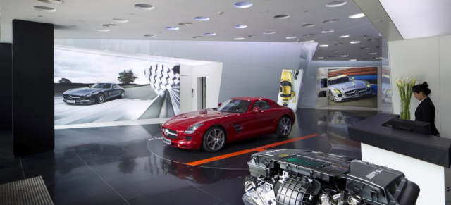 Mercedes AMG:  Sportlich shoppen in China : AMG eröffnet Performance Center in Peking