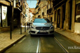 Interaktiver Film: Steuern sie die A-Klasse von Mercedes-Benz zum Happy End!: "You drive the Story" - Mitmach-Video von Mercedes-Benz UK