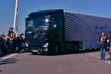 Weltpremiere Daimler Trucks: Erster autonomer Serien-Lkw auf öffentlichen Straßen