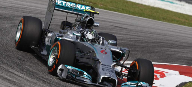 Malaysia F1 GP: Rosberg mit Bestzeit nach 2.  Training: Silberpfeile geben beim Training zum Formel 1 Gran Prix inMalaysia eine schnelle Vorstellung