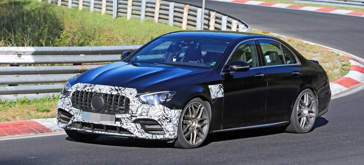 Mercedes Amg Erlkonig Erwischt Spy Shot Auf Der Nordschleife Aktuelle Bilder E63 W213 Mopf Sternstunde Mercedes Fans Das Magazin Fur Mercedes Benz Enthusiasten