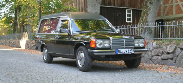 Der letzte Wagen ist immer ein Kombi - 1980er Mercedes-Benz 230 Pollmann Bestattungswagen : Aus Liebe zum Beruf? Pathologieassistentin mit dem außergewöhnlichen Hobby Leichenwagen
