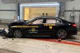 An die Wand gefahren: Mercedes-Benz C-Klasse 2022: 5 Sterne für die aktuelle C-Klasse beim Euro-NCAP Crash-Test