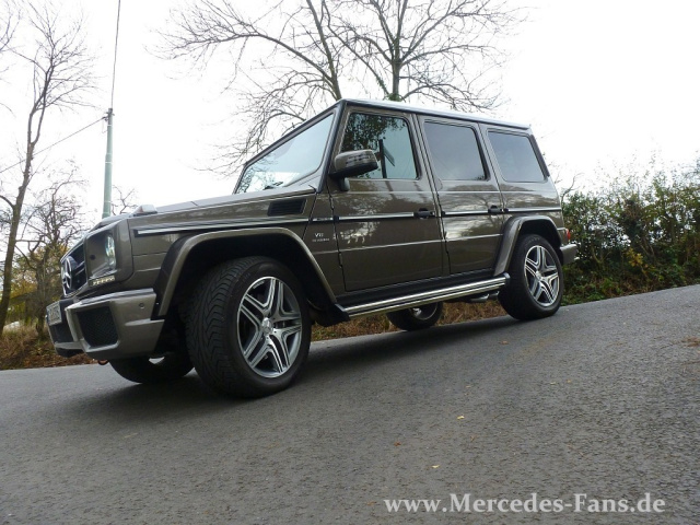 Test Mercedes G63 AMG: Scharfe Kante: AMG hat die G-Klasse 2012 etwas  nachgewürzt: wir fuhren den G63 AMG, der den kompressorgeladenen G55 AMG  abgelöst hat. - Sternstunde - Mercedes-Fans - Das Magazin