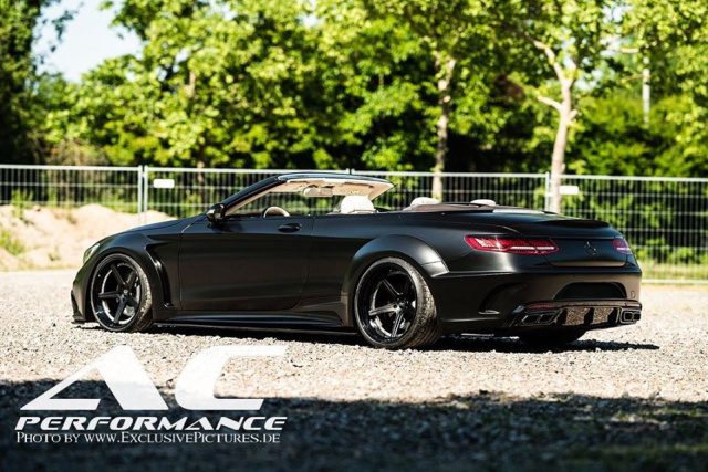 Black cabrio 2025