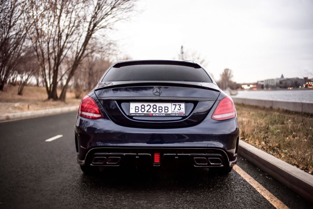 Mercedes-Benz C-Klasse Tuning: From Russia with Mercedes-Love:  Tuningzubehör für W205 aus Russland - Performance - Mercedes-Fans - Das  Magazin für Mercedes-Benz-Enthusiasten