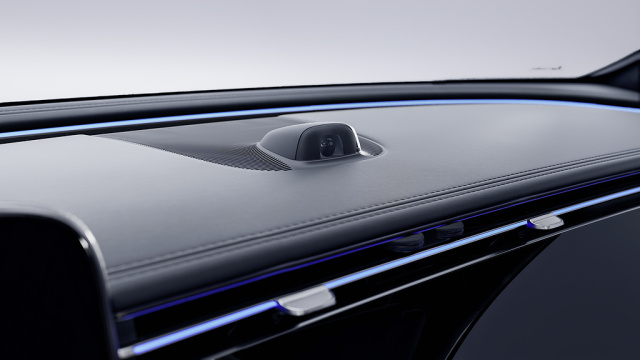 Unter der Lupe: die Innenraum-Kameras der neuen Mercedes E-Klasse