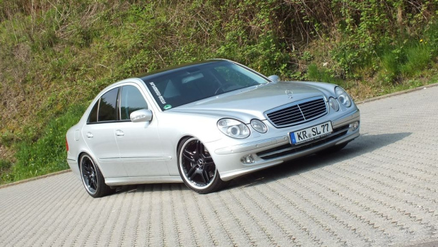 Weniger ist mehr: Mercedes E500 (W211): 2002er E-Klasse überzeugt mit  starker Leistung - Auto der Woche - Mercedes-Fans - Das Magazin für Mercedes -Benz-Enthusiasten