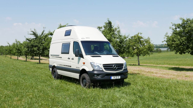 Mercedes Benz Sprinter Hrz Bringt Drei Neue Offroader Auf Sprinter Basis News Mercedes Fans Das Magazin Fur Mercedes Benz Enthusiasten