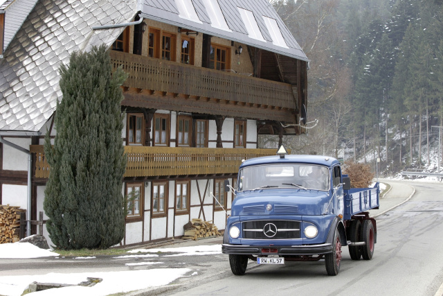 Questo camion ha vissuto più a lungo del muro di Berlino 71349