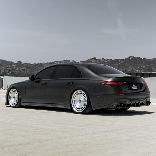 Mercedes-Benz S-Klasse Tuning: Black & better - Performance