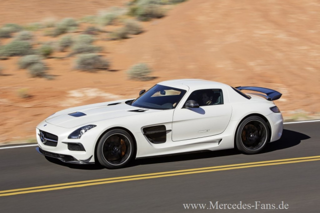 Offiziell Mercedes Benz Sls Amg Coupe Black Series Der