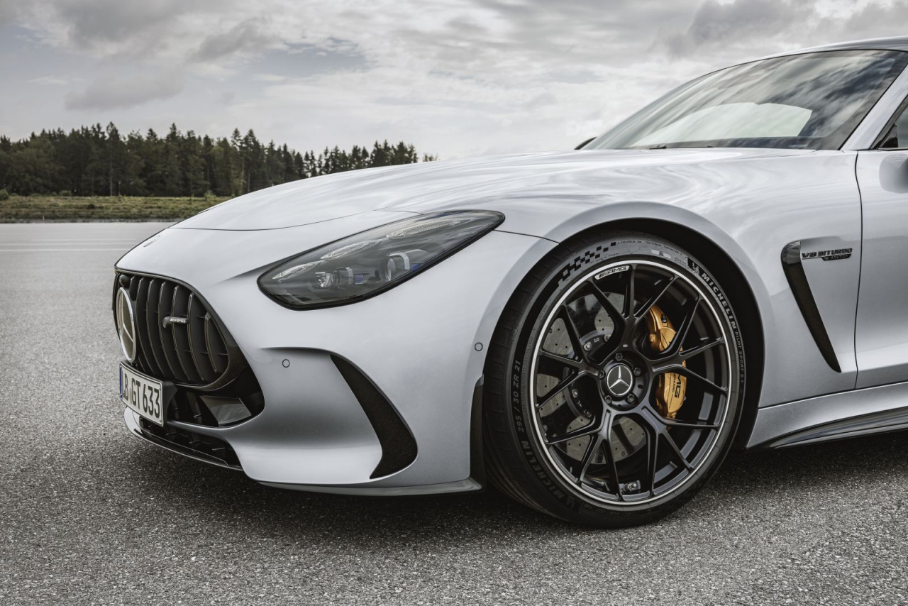 Mercedes Premiere Das neue AMG GT Coupé C 192 Mehr Sport wagen