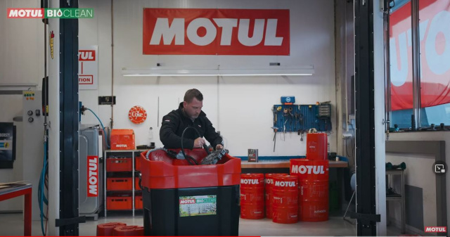 Wellnessprogramm für die automobile Technik: MOTUL präsentiert neues  Additivprogramm - News - Mercedes-Fans - Das Magazin für  Mercedes-Benz-Enthusiasten