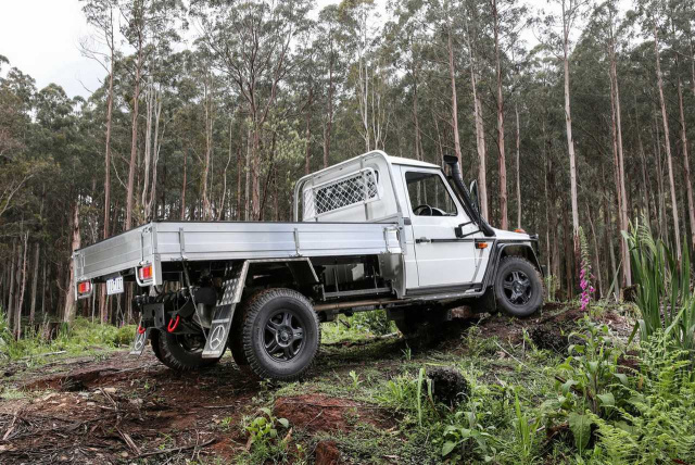 Mercedes Benz G Klasse Mercedes Benz G300 Cdi Debut In Downunder Fur G Klasse Pickup Sternstunde Mercedes Fans Das Magazin Fur Mercedes Benz Enthusiasten