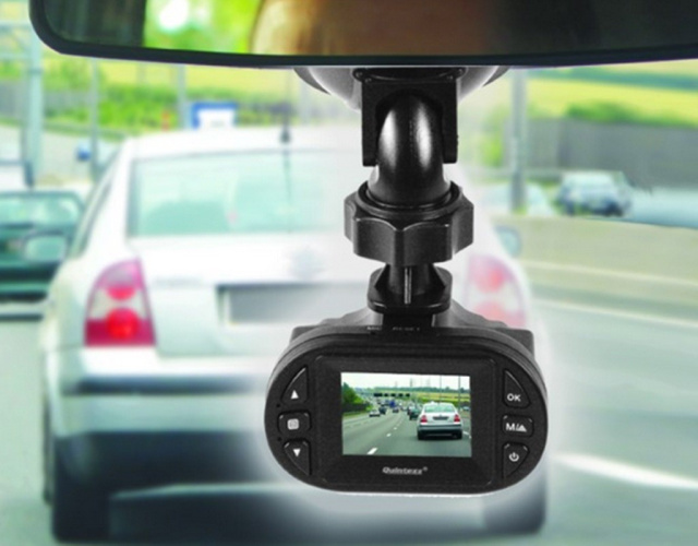 Steht der Datenschutz vor Beweissicherung: Dashcams – erlaubt oder