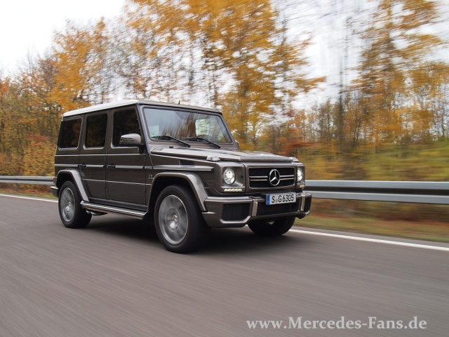 Test Mercedes G63 AMG: Scharfe Kante: AMG hat die G-Klasse 2012 etwas  nachgewürzt: wir fuhren den G63 AMG, der den kompressorgeladenen G55 AMG  abgelöst hat. - Sternstunde - Mercedes-Fans - Das Magazin