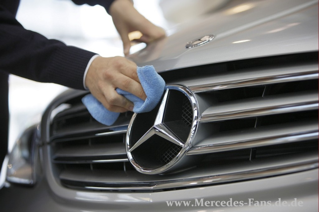 Glänzende Geschäfte: Daimler weiter auf der Erfolgsspur: Konzern